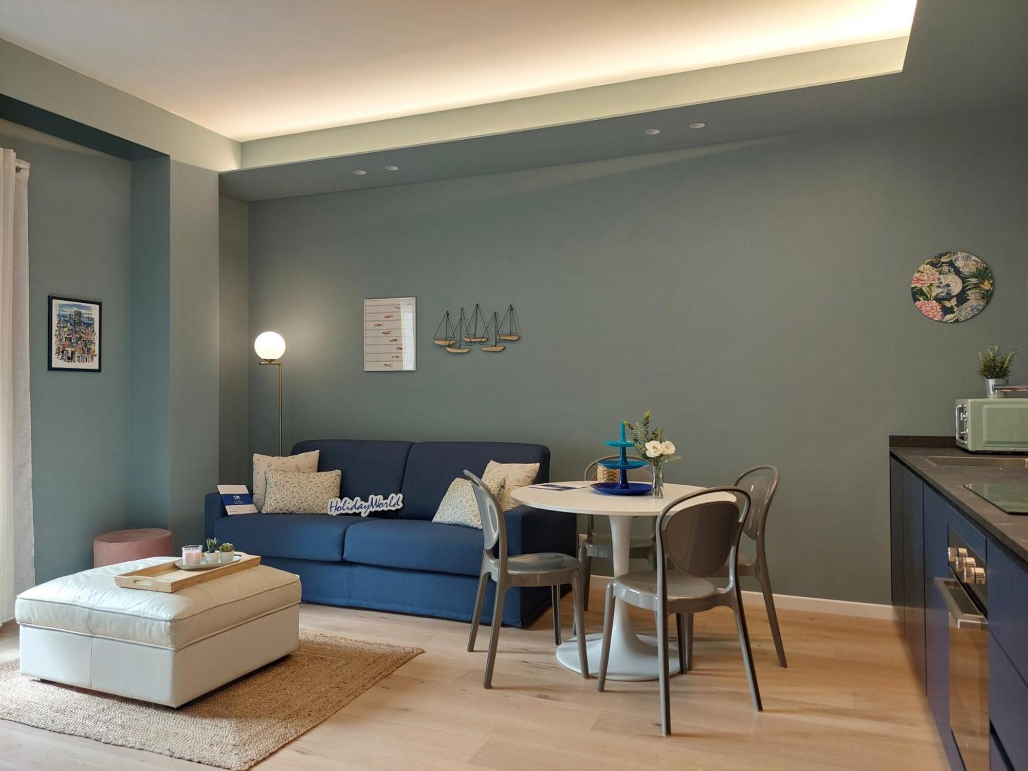 Apartment House Rosemary By World